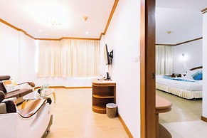 Chumphon Gardens Hotel