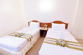 Chumphon Gardens Hotel