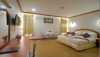 Chumphon Gardens Hotel