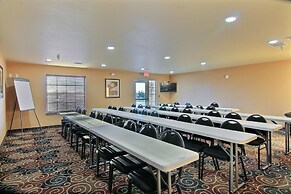 Cobblestone Hotel & Suites - Beulah