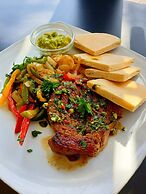 Royal St. Andrews Hotel, Conference Centre & Spa