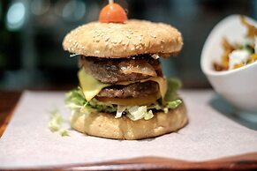 Royal St. Andrews Hotel, Conference Centre & Spa