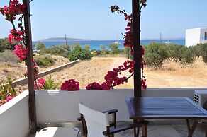 Michalis Apartments near the beaches with sea view