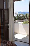 Michalis Apartments near the beaches with sea view