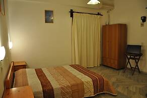 Michalis Apartments near the beaches with sea view