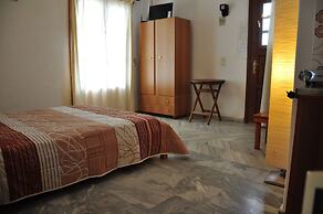 Michalis Apartments near the beaches with sea view