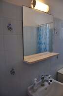 Michalis Apartments near the beaches with sea view