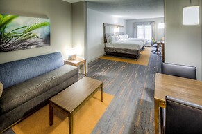 Holiday Inn Express & Suites Cleveland West - Westlake by IHG