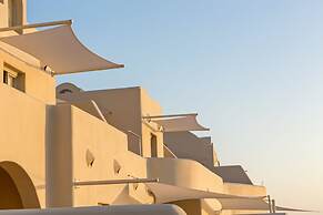 Skyfall Suites - Adults Only