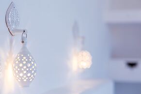 Skyfall Suites - Adults Only