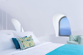 Skyfall Suites - Adults Only