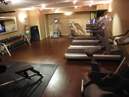 Pacific Centre Suites