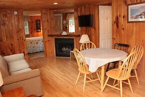 Parkside Cottages and Suites