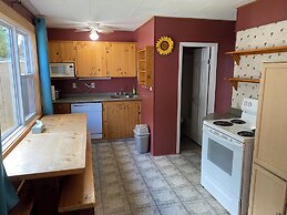 Parkside Cottages and Suites