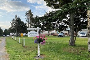 Parkside Cottages and Suites