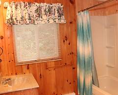 Parkside Cottages and Suites