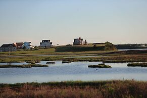 Parkside Cottages and Suites