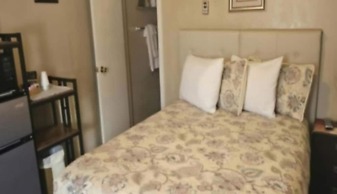 River Country Motor Lodge