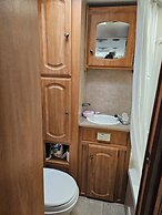 River Country Motor Lodge