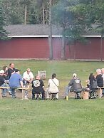 River Country Motor Lodge