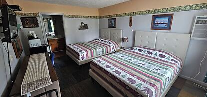 River Country Motor Lodge