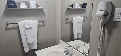 River Country Motor Lodge