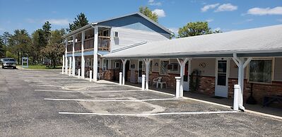 River Country Motor Lodge