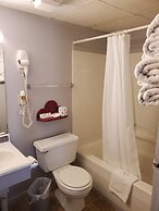 River Country Motor Lodge