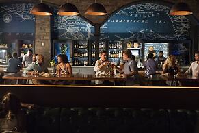 Universal's Loews Sapphire Falls Resort