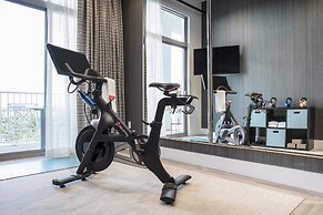 Universal's Loews Sapphire Falls Resort