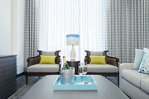 Universal's Loews Sapphire Falls Resort