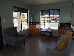 National Inn Garden Grove