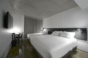 Creto Hotel Myeongdong