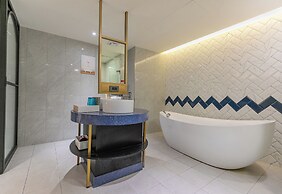 Lilai Travel - Lilia Motel