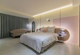 Lilai Travel - Lilia Motel