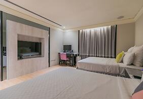 Lilai Travel - Lilia Motel