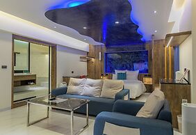 Lilai Travel - Lilia Motel