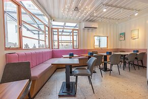 Lilai Travel - Lilia Motel