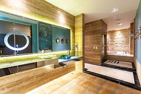 Six Star Motel-Zhongli