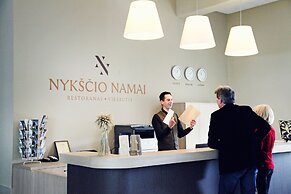 Nykscio Namai
