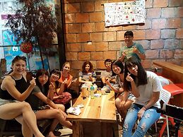 Fuqi Hostel - Heping