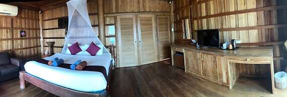 Thiw Son Beach Resort