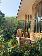 Thiw Son Beach Resort