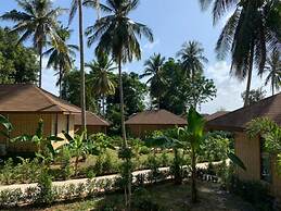 Thiw Son Beach Resort