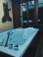 Thiw Son Beach Resort