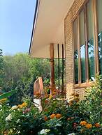 Thiw Son Beach Resort