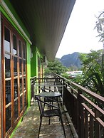 Phi Phi Green House