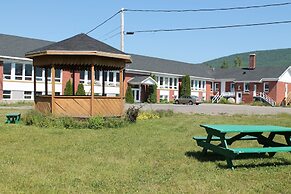 Auberge La Petite École de Forillon