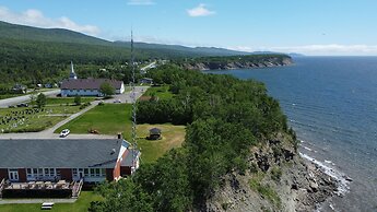Auberge La Petite École de Forillon