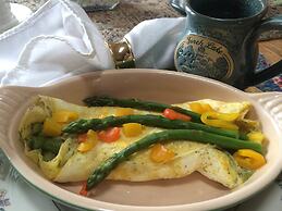 Torch Lake Bed & Breakfast